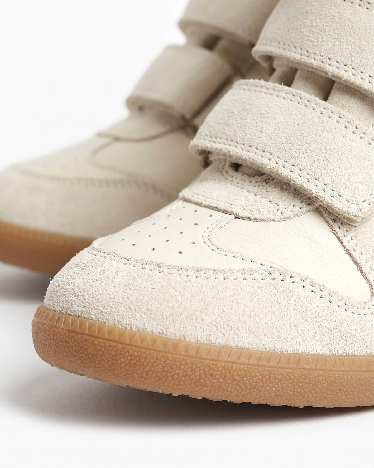 Leather Wedge Sneakers – Ecru, toe and sole detail